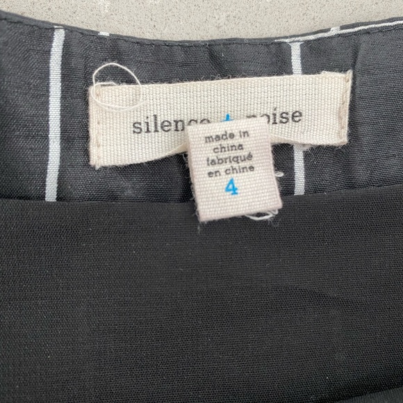 Silence & Noise Skirt, size 4 - Picture 3 of 7